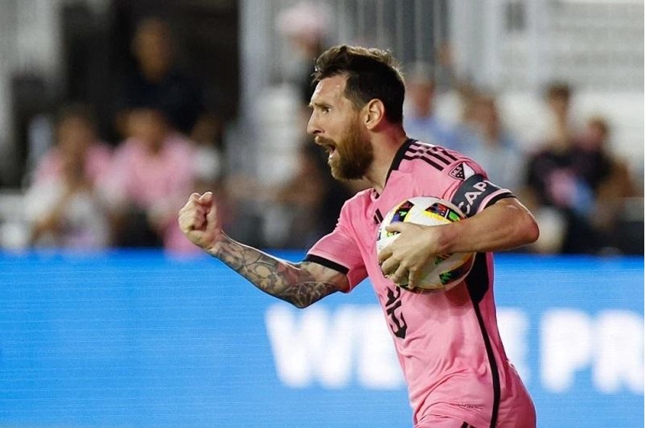 Lionel Messi - Hành trình tạc tượng đài vĩnh cửu vào lịch sử bóng đá